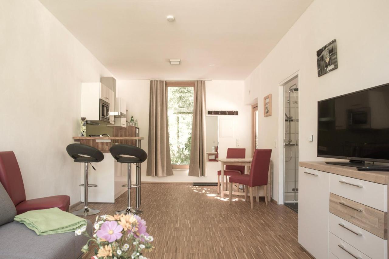 Ferienwohnung Am Weingut Eisenbock Strass  Buitenkant foto